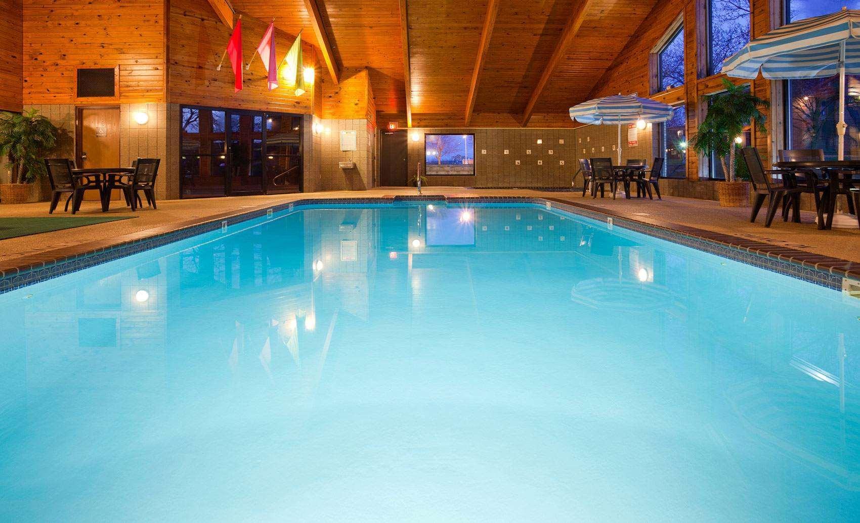 Americinn By Wyndham Princeton Il Екстериор снимка